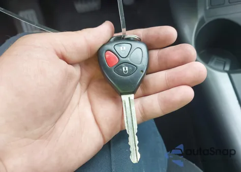 2006 Toyota Rav4 Sport from USA, damaged, VIN JTMZD32V065013736